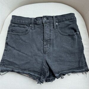 Madewell High-Rise Denim Shorts in Clint Wash